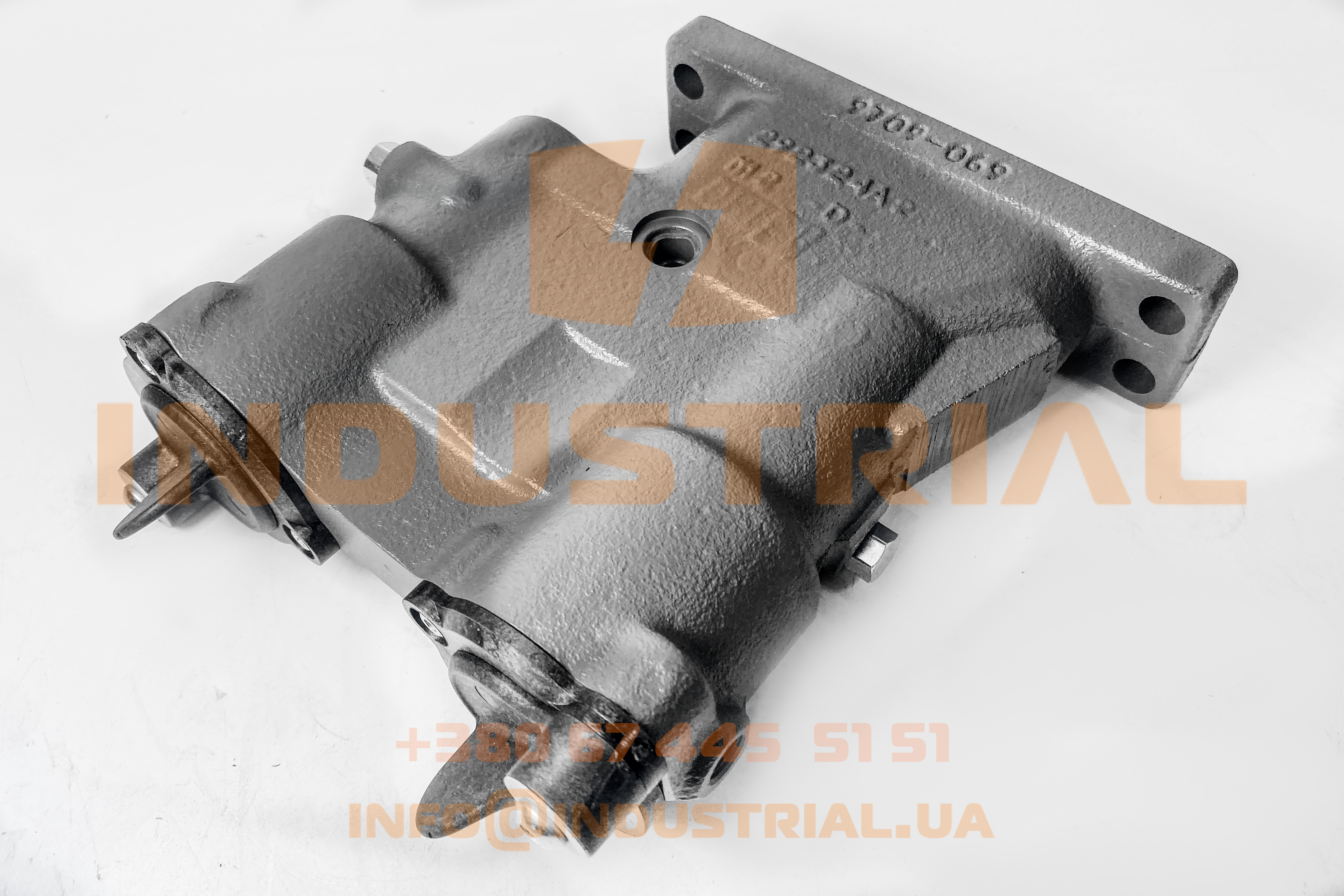 CNH 4390095
